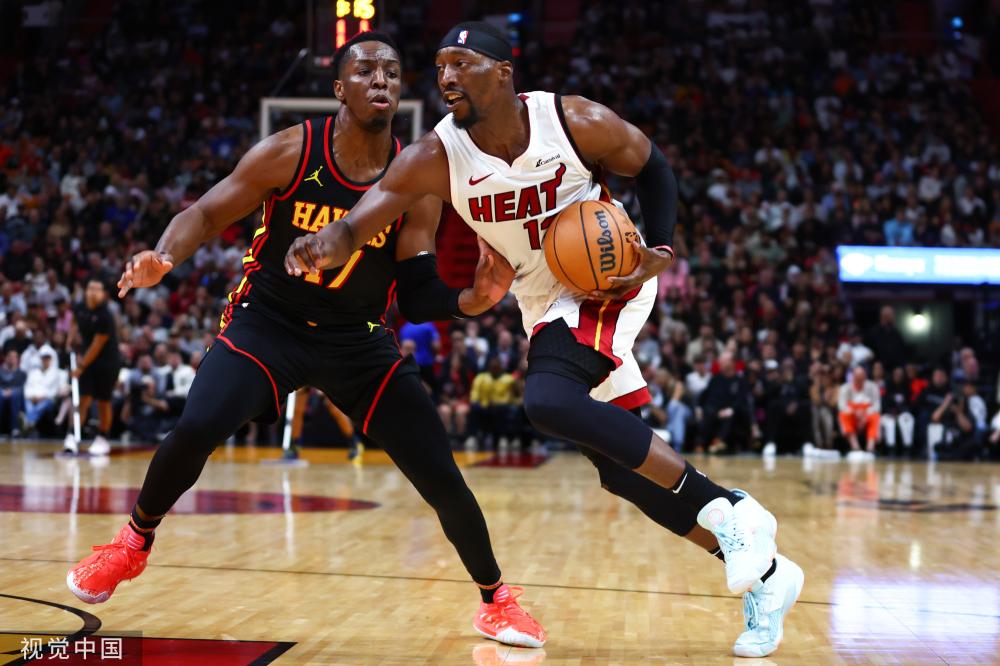 也是在向外 也是在向外